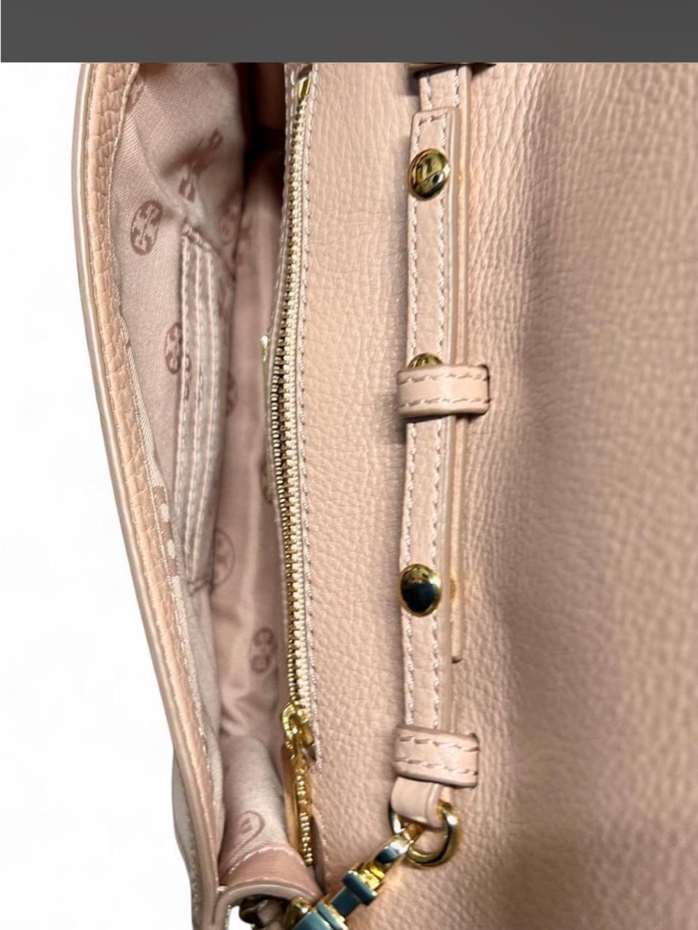 Tory Burch Blush Pink Leather Chain Crossbody with Gold Logo - Picture 4 of 6